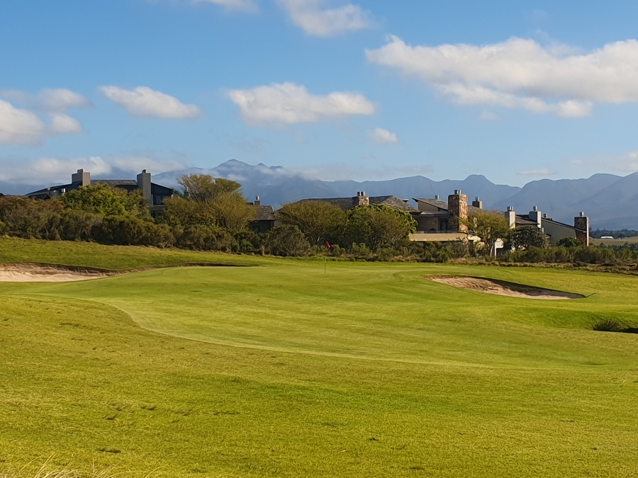 2 Bedroom Property for Sale in Oubaai Western Cape